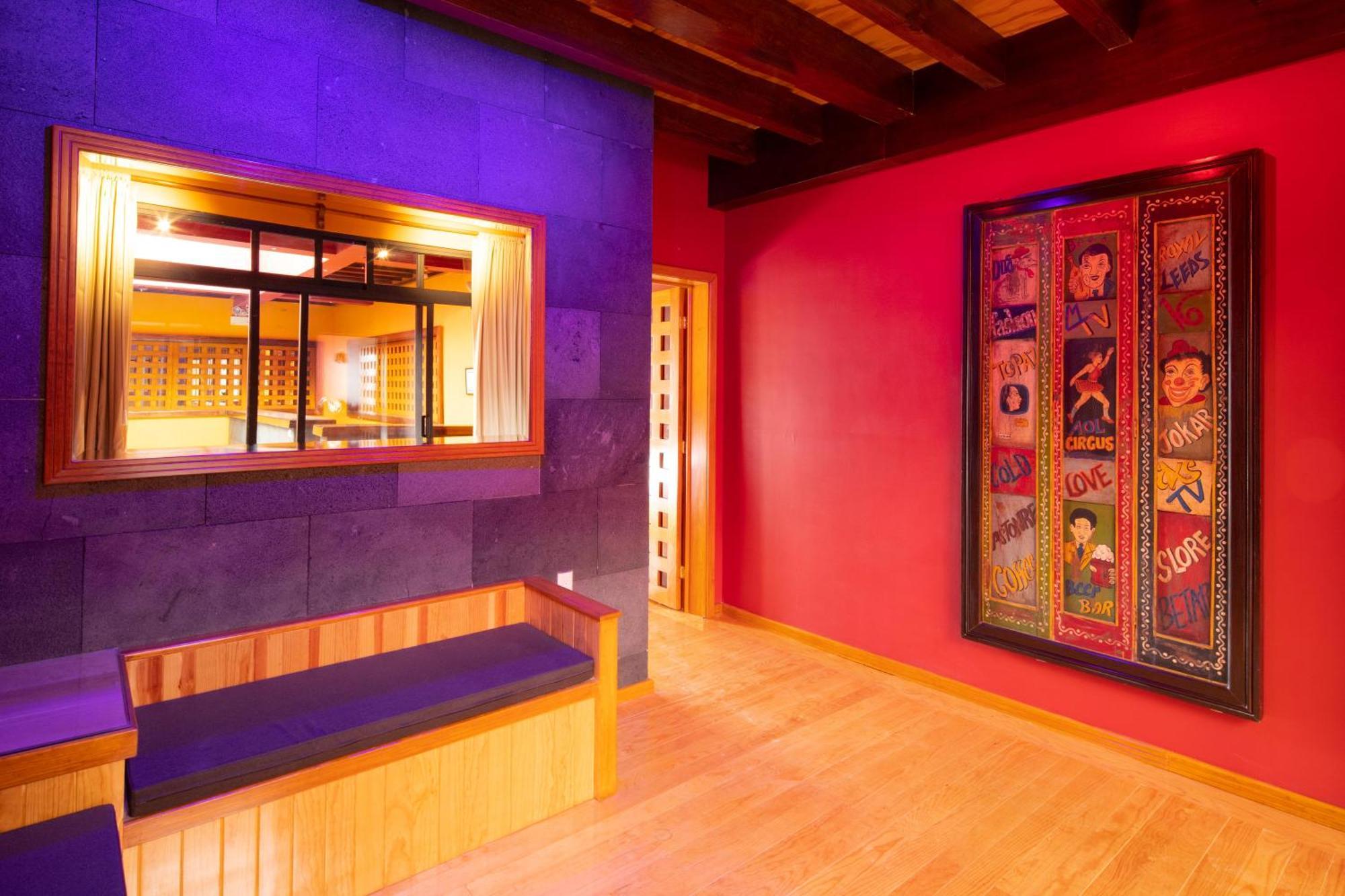 Parque Espana Hotel 4*